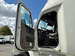 Used 2019 Freightliner Cascadia Detroit DD15AT Semi Truck with Sleeper Cab for sale #226795 - photo 9