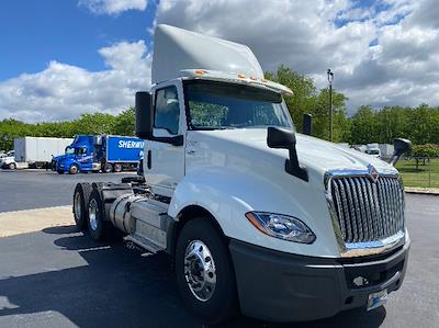 Used 2019 International LT International A26 Semi Truck for sale #226839 - photo 1