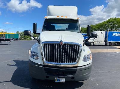 Used 2019 International LT International A26 Semi Truck for sale #226839 - photo 2