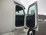 Used 2019 Freightliner Cascadia Detroit DD15AT Semi Truck with Sleeper Cab for sale #227015 - photo 13