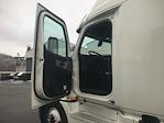 Used 2019 Freightliner Cascadia Detroit DD15AT Semi Truck with Sleeper Cab for sale #227015 - photo 9