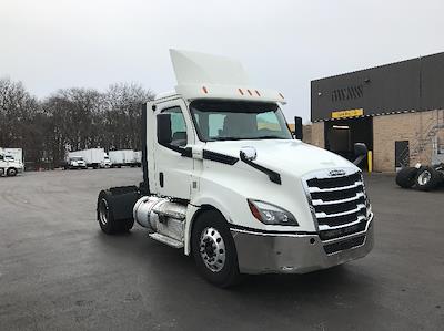 Used 2019 Freightliner Cascadia Detroit DD13 Semi Truck for sale #227060 - photo 1