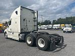 Used 2019 Freightliner Cascadia Detroit DD15AT Semi Truck with Sleeper Cab for sale #227510 - photo 5