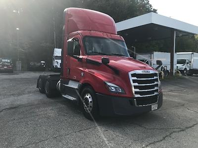 Used 2019 Freightliner Cascadia Detroit DD15AT Semi Truck for sale #228396 - photo 1