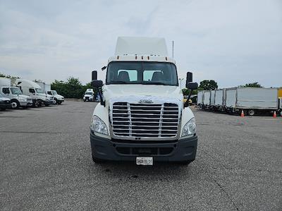 Used 2019 Freightliner Cascadia Detroit DD13 Semi Truck for sale #228429 - photo 2