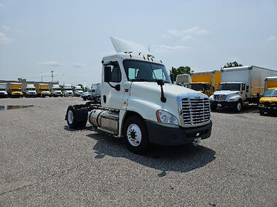 Used 2019 Freightliner Cascadia Detroit DD13 Semi Truck for sale #228430 - photo 1