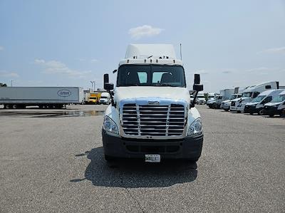 Used 2019 Freightliner Cascadia Detroit DD13 Semi Truck for sale #228430 - photo 2