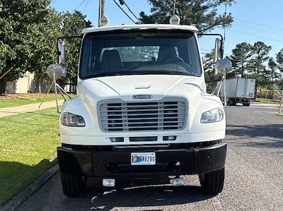 Used 2019 Freightliner M2 106 - photo 2