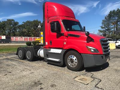 Used 2019 Freightliner Cascadia Detroit DD15AT Semi Truck for sale #229050 - photo 1