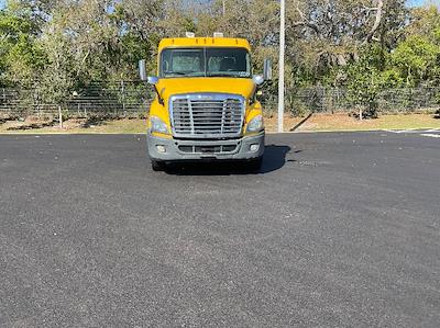 Used 2019 Freightliner Cascadia Detroit DD13 Semi Truck for sale #229061 - photo 2