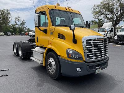 Used 2019 Freightliner Cascadia Detroit DD13 Semi Truck for sale #229064 - photo 1