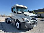 Used 2019 Freightliner Cascadia Detroit DD13 Semi Truck for sale #229320 - photo 1
