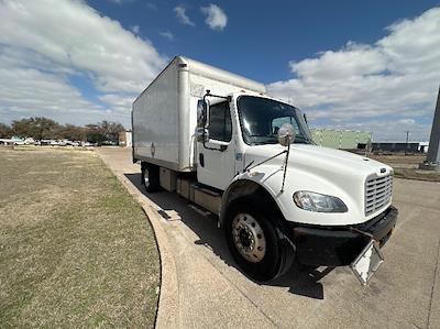 Used 2019 Freightliner M2 106 - photo 1