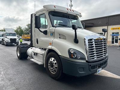 Used 2019 Freightliner Cascadia Detroit DD13 Semi Truck for sale #229495 - photo 1