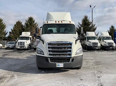 Used 2019 Freightliner Cascadia Detroit DD13 Semi Truck for sale #229640 - photo 2