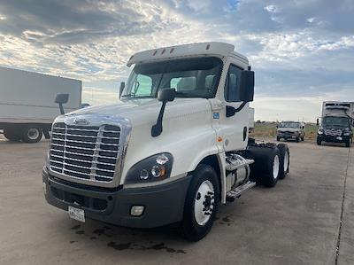 Used 2019 Freightliner Cascadia Detroit DD15AT Semi Truck for sale #230342 - photo 1