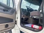 Used 2019 Freightliner Cascadia Detroit DD15AT Semi Truck for sale #230342 - photo 9