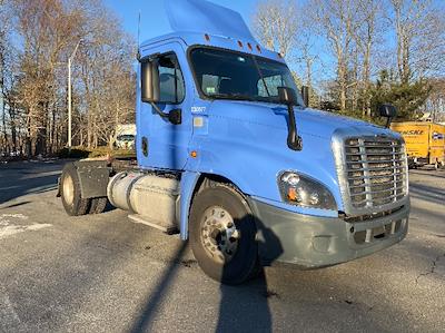 Used 2019 Freightliner Cascadia Detroit DD13 Semi Truck for sale #230571 - photo 1
