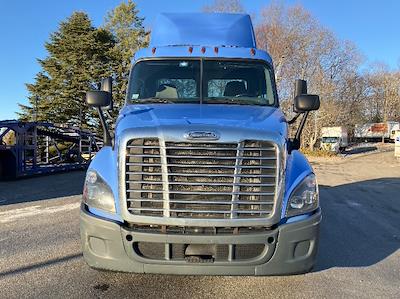 Used 2019 Freightliner Cascadia Detroit DD13 Semi Truck for sale #230571 - photo 2