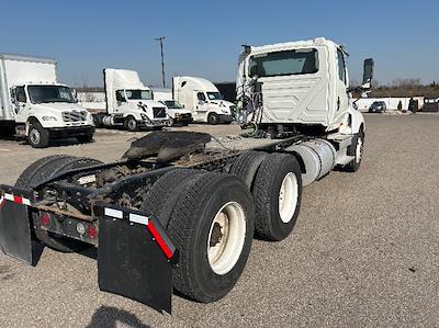 Used 2019 International LT - photo 1