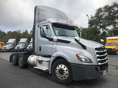 Used 2019 Freightliner Cascadia Detroit DD15AT Semi Truck for sale #230655 - photo 1
