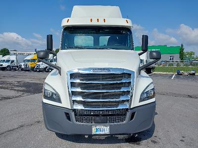Used 2019 Freightliner Cascadia Detroit DD13 Semi Truck for sale #230798 - photo 2