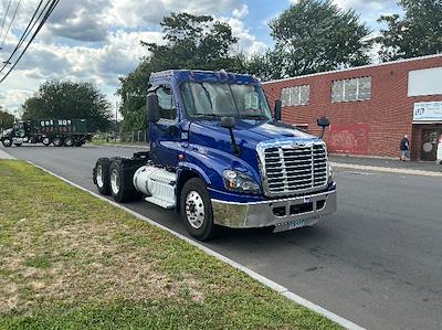Used 2019 Freightliner Cascadia Detroit DD13 Semi Truck for sale #231000 - photo 1