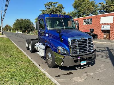 Used 2019 Freightliner Cascadia Detroit DD13 Semi Truck for sale #231001 - photo 1