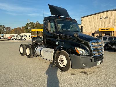 Used 2019 Freightliner Cascadia Detroit DD13 Semi Truck for sale #231602 - photo 1