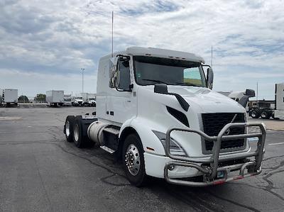 Used 2020 Volvo VNR Volvo D13 Semi Truck for sale #232203 - photo 1