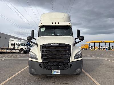 Used 2019 Freightliner Cascadia Detroit DD15AT Semi Truck for sale #232477 - photo 2