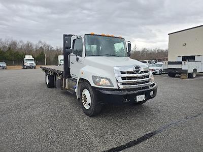 Used 2019 Hino 268A - photo 1