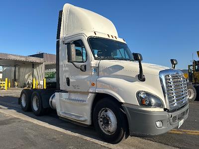 Used 2019 Freightliner Cascadia Detroit DD13 Semi Truck for sale #232795 - photo 1