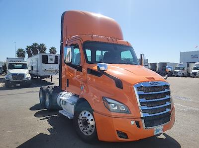 Used 2019 Freightliner Cascadia Detroit DD13 Semi Truck for sale #232996 - photo 1