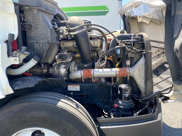 Used 2024 Freightliner Cascadia - photo 22