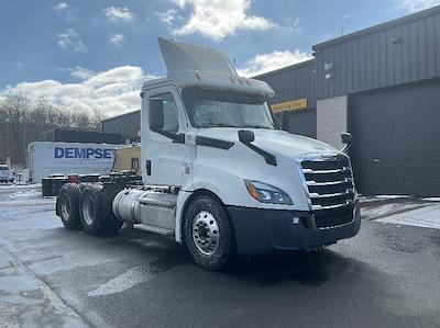 Used 2019 Freightliner Cascadia Detroit DD13 Semi Truck for sale #233503 - photo 1