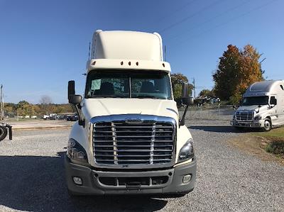 Used 2019 Freightliner Cascadia Detroit DD13 Semi Truck for sale #233606 - photo 2
