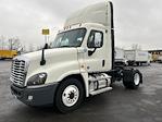 Used 2019 Freightliner Cascadia Detroit DD13 Semi Truck for sale #233682 - photo 3