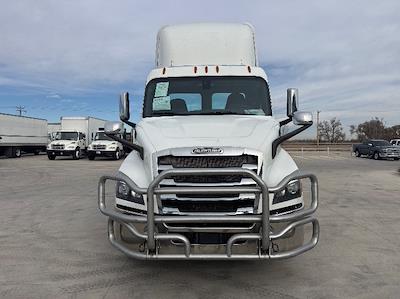 Used 2019 Freightliner Cascadia Detroit DD13 Semi Truck for sale #233949 - photo 2