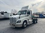 Used 2019 Freightliner Cascadia Detroit DD13 Semi Truck for sale #233954 - photo 3