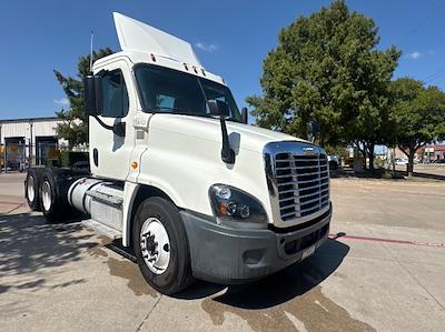 Used 2019 Freightliner Cascadia Detroit DD13 Semi Truck for sale #234122 - photo 1