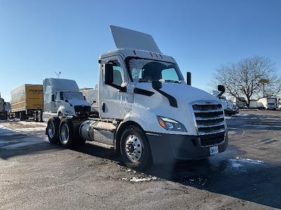 Used 2019 Freightliner Cascadia Detroit DD13 Semi Truck for sale #234135 - photo 1