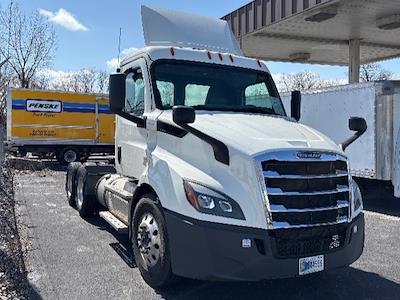 Used 2019 Freightliner Cascadia Detroit DD13 Semi Truck for sale #234140 - photo 1