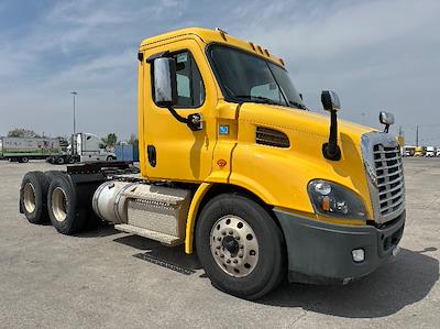 Used 2019 Freightliner Cascadia Detroit DD13 Semi Truck for sale #234262 - photo 1