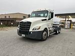 Used 2019 Freightliner Cascadia Detroit DD13 Semi Truck for sale #234888 - photo 3