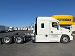 Used 2019 Freightliner Cascadia Detroit DD15AT Semi Truck with Sleeper Cab for sale #235030 - photo 8
