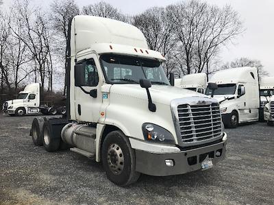 Used 2019 Freightliner Cascadia Detroit DD13 Semi Truck for sale #235388 - photo 1