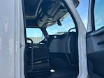 Used 2019 Freightliner Cascadia Detroit DD15AT Semi Truck with Sleeper Cab for sale #235661 - photo 13
