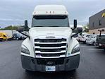 Used 2019 Freightliner Cascadia Detroit DD15AT Semi Truck with Sleeper Cab for sale #235666 - photo 2