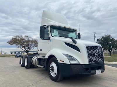 Used 2019 Volvo VNL Volvo D13 Semi Truck for sale #235675 - photo 1